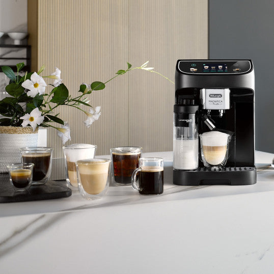 Кавомашина DeLonghi Magnifica Plus